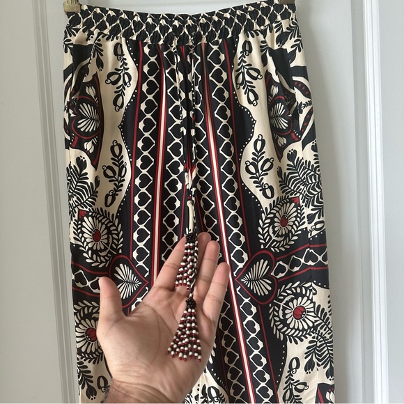 Farm Rio Black Passion Scarf Pants - Picture 5 of 10